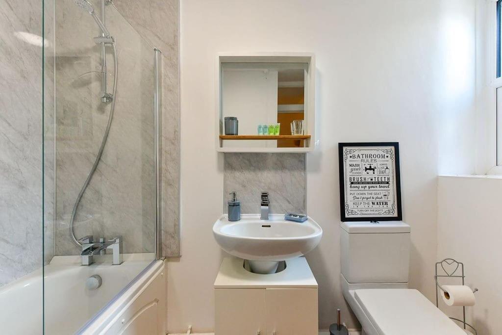 Host & - Oxford Street House Holiday home *