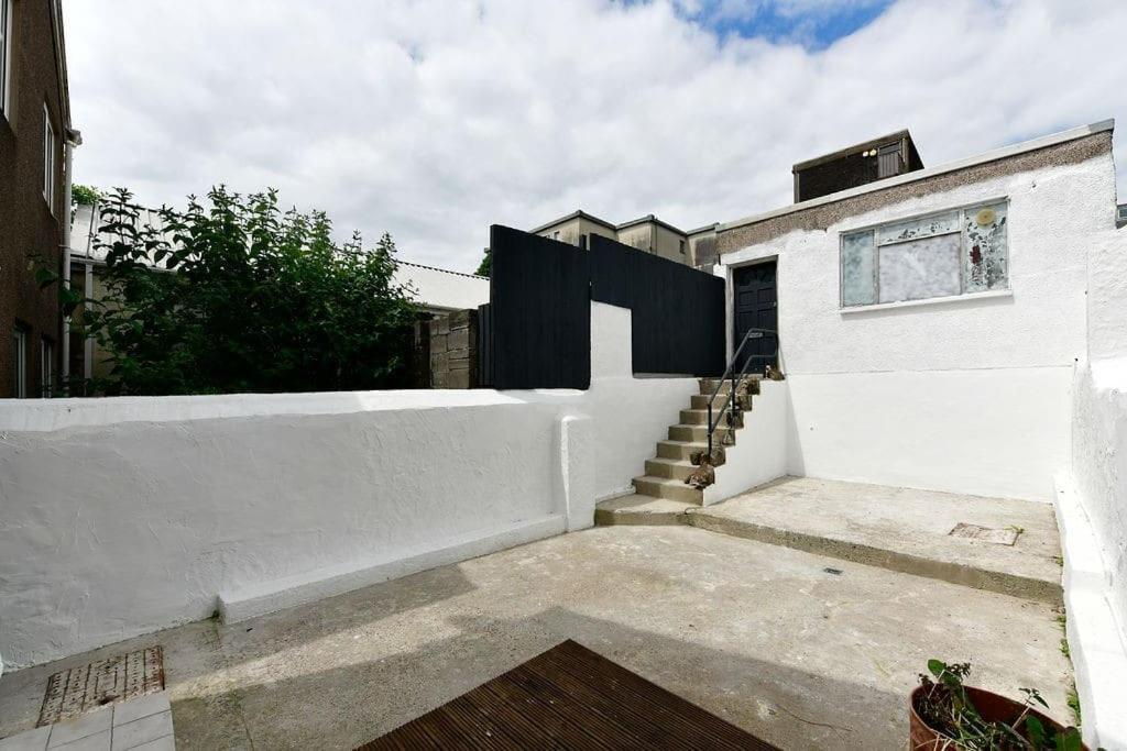 Host & - Oxford Street House Swansea